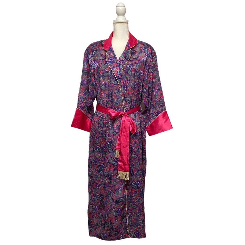 80’s Vintage Paisley Purple Cabernet Robe